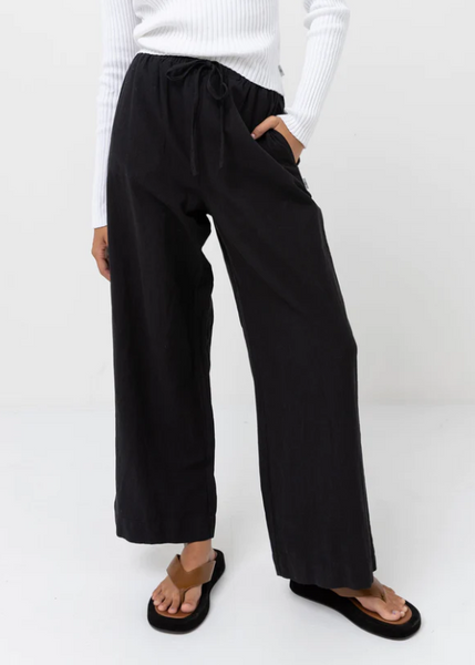 Classic Drawstring Pant