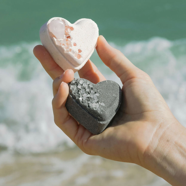 Love Heart Bath Bomb Set