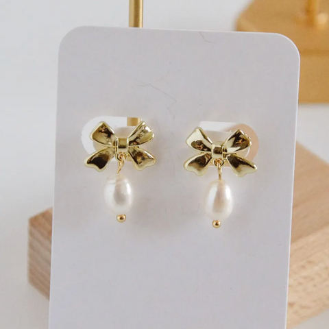 Blush & Bow Earrings