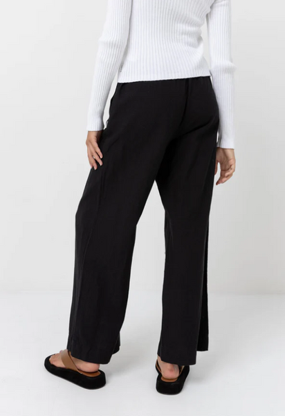 Classic Drawstring Pant